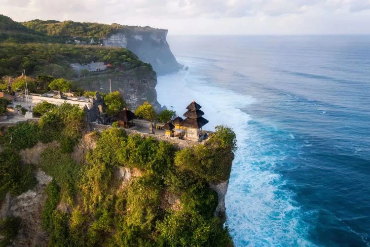las-mejores-cosas-que-hacer-en-uluwatu