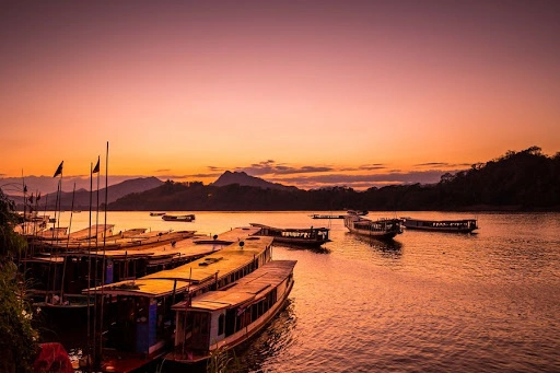 Viaje Espiritual A Indochina